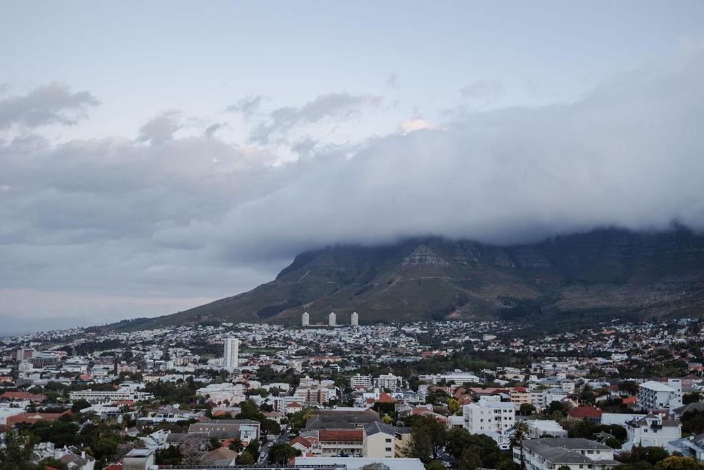 Radium Hall Guest House Cape Town Eksteriør bilde