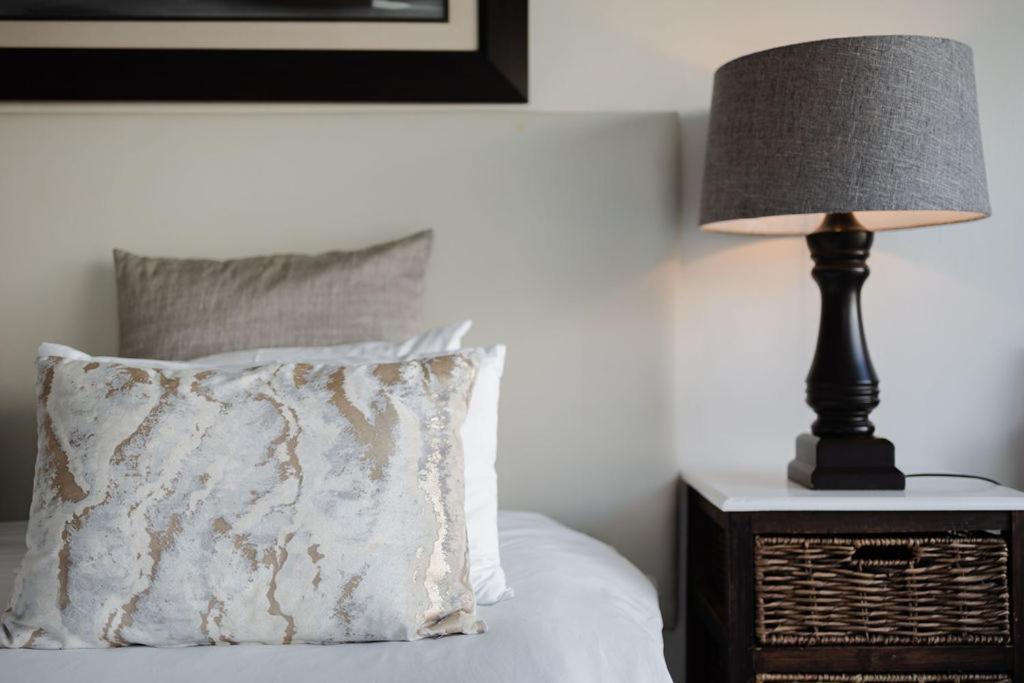 Radium Hall Guest House Cape Town Eksteriør bilde